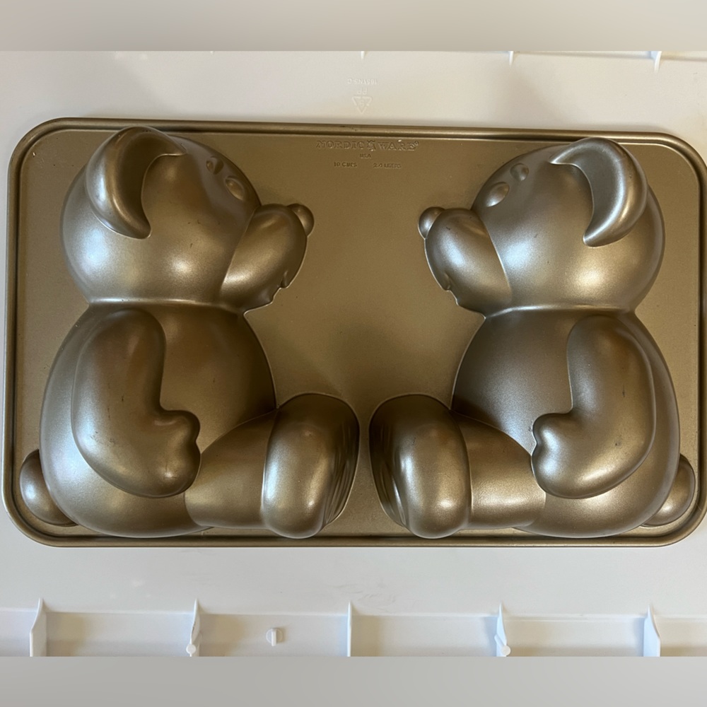 Nordic Ware Teddy Bear Cake Pan